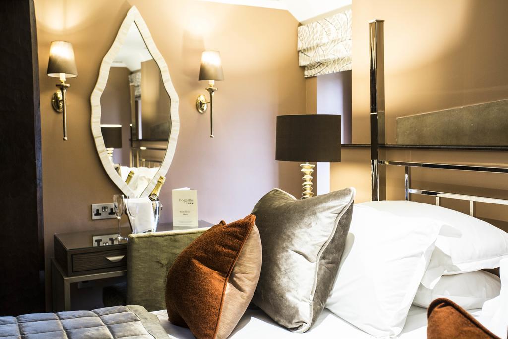 فندق Hogarths Stone Manor كيدرمينستر المظهر الخارجي الصورة