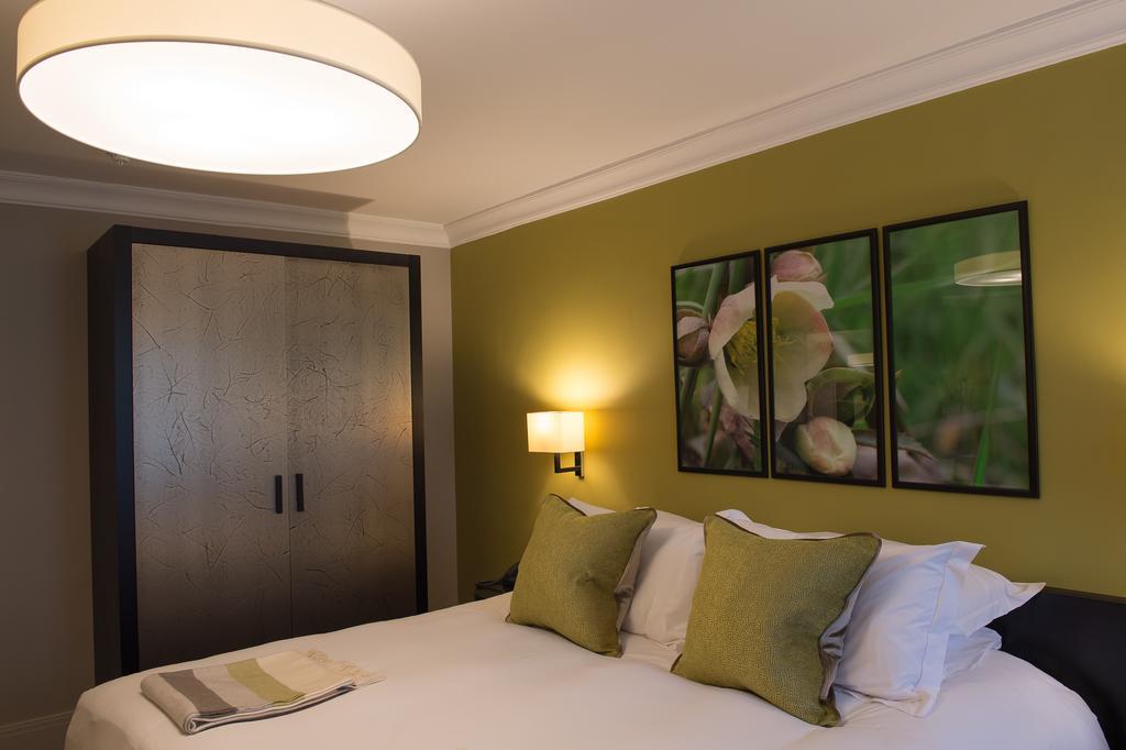 فندق Hogarths Stone Manor كيدرمينستر المظهر الخارجي الصورة